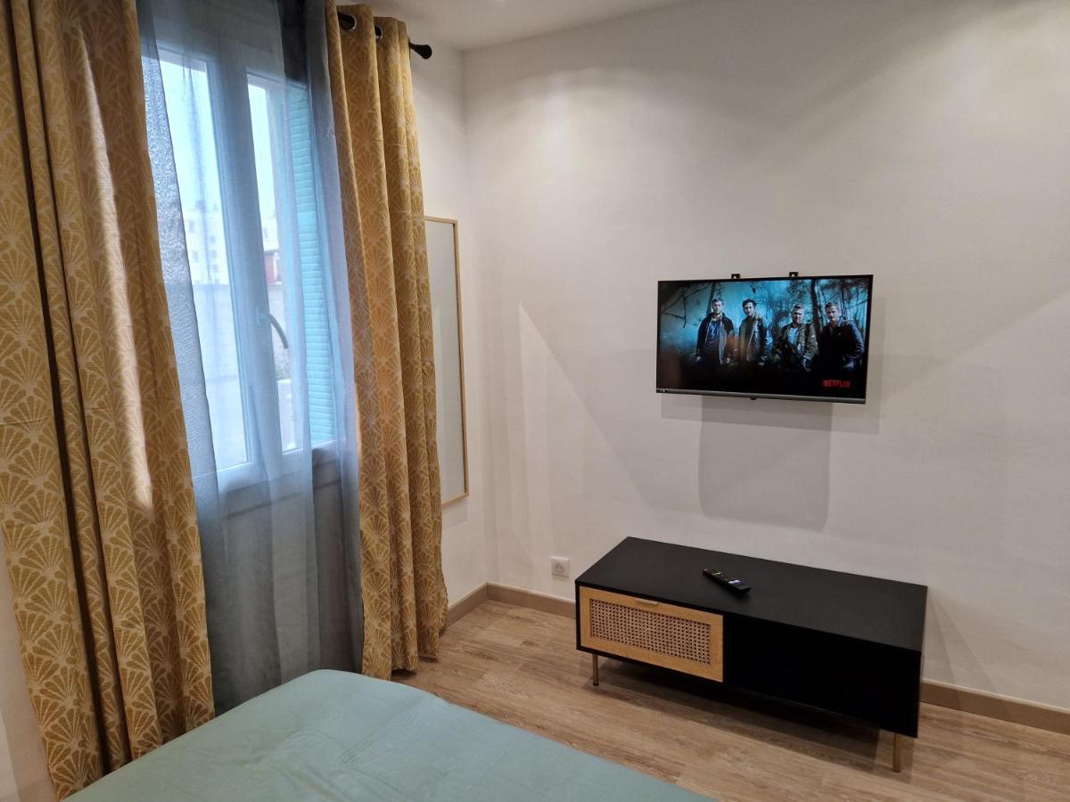 Appartement Ajaccio Climatise 4 Personnes Parking Gratuit エクステリア 写真
